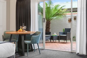 奢華套房 | 露台/庭院