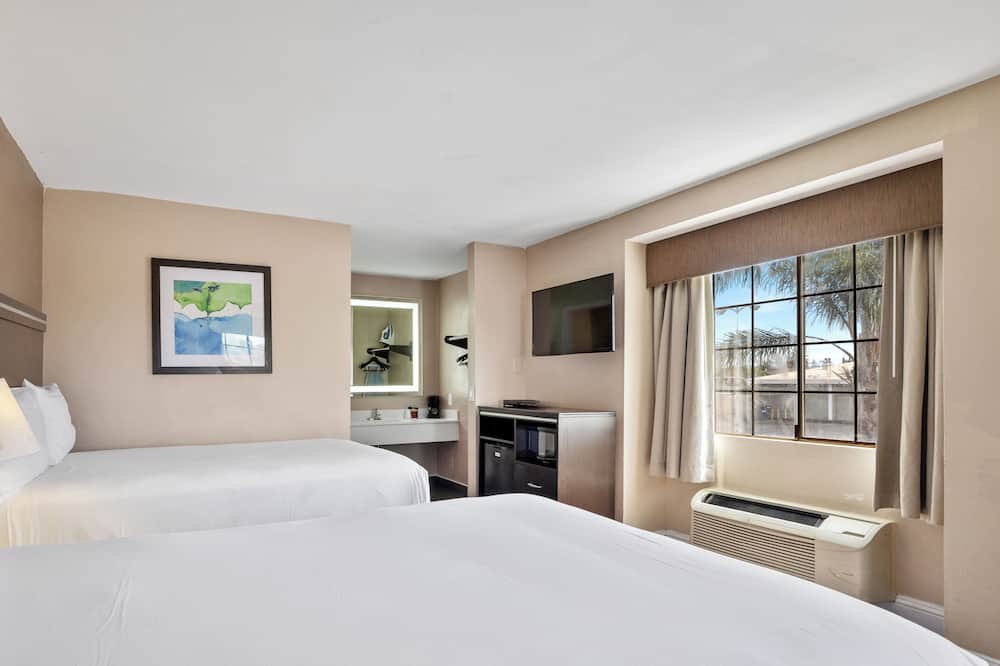 Executive Inn Hotel