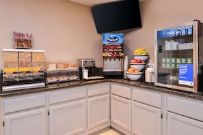 Buffet déjeuner gratuit