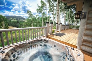 Cabin, 4 Bedrooms (Trappers, Home, On-Mountain) | Exterior