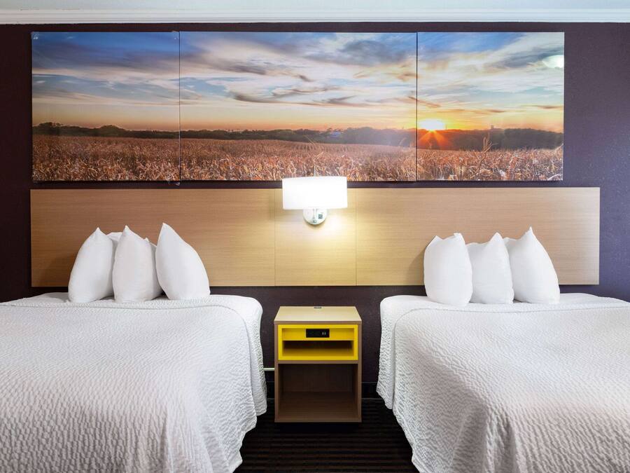 Double Room, 2 Double Beds | Desk, iron/ironing board, free cots/infant beds, rollaway beds