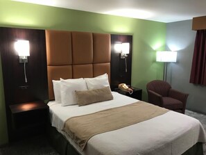 Kamar Single, 1 Tempat Tidur Queen, Bebas Asap Rokok | Meja kerja, setrika/meja setrika, Wi-Fi gratis, dan seprai linen