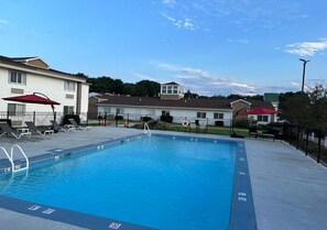 Seasonal outdoor pool, pool umbrellas