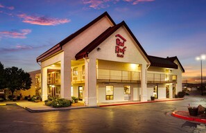 Exterior - Red Roof Inn Gallup (Gallup)