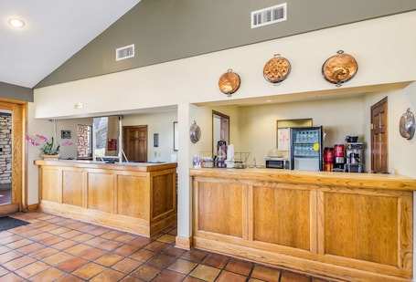 Restaurante. Americas Best Value Inn Columbus, TX