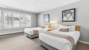 Standard Room, 2 Double Beds | Iron/ironing board, free WiFi, bed sheets