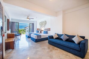 Superior con Balcón | 1 dormitorio, ropa de cama de alta calidad, caja fuerte y escritorio