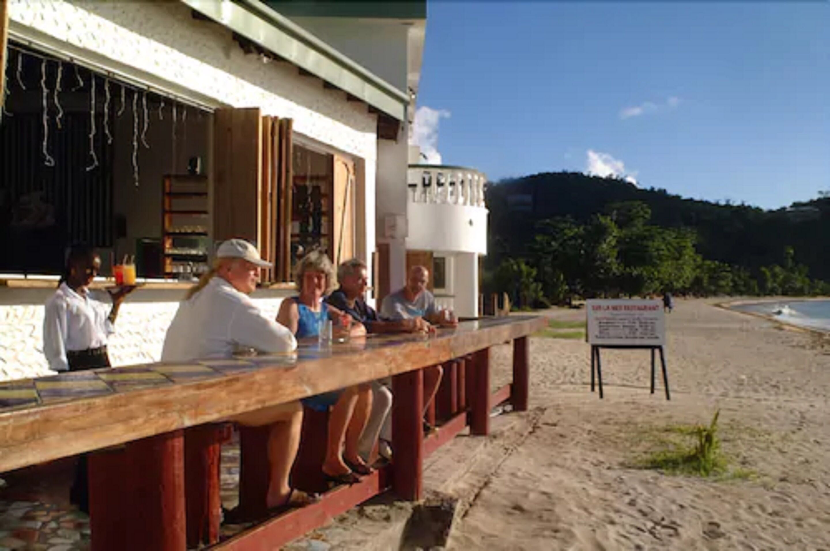 Photo - Gem Holiday Beach Resort