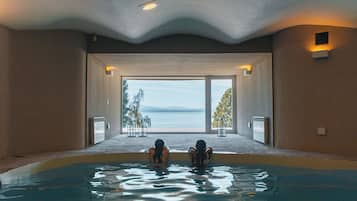 Piscine couverte