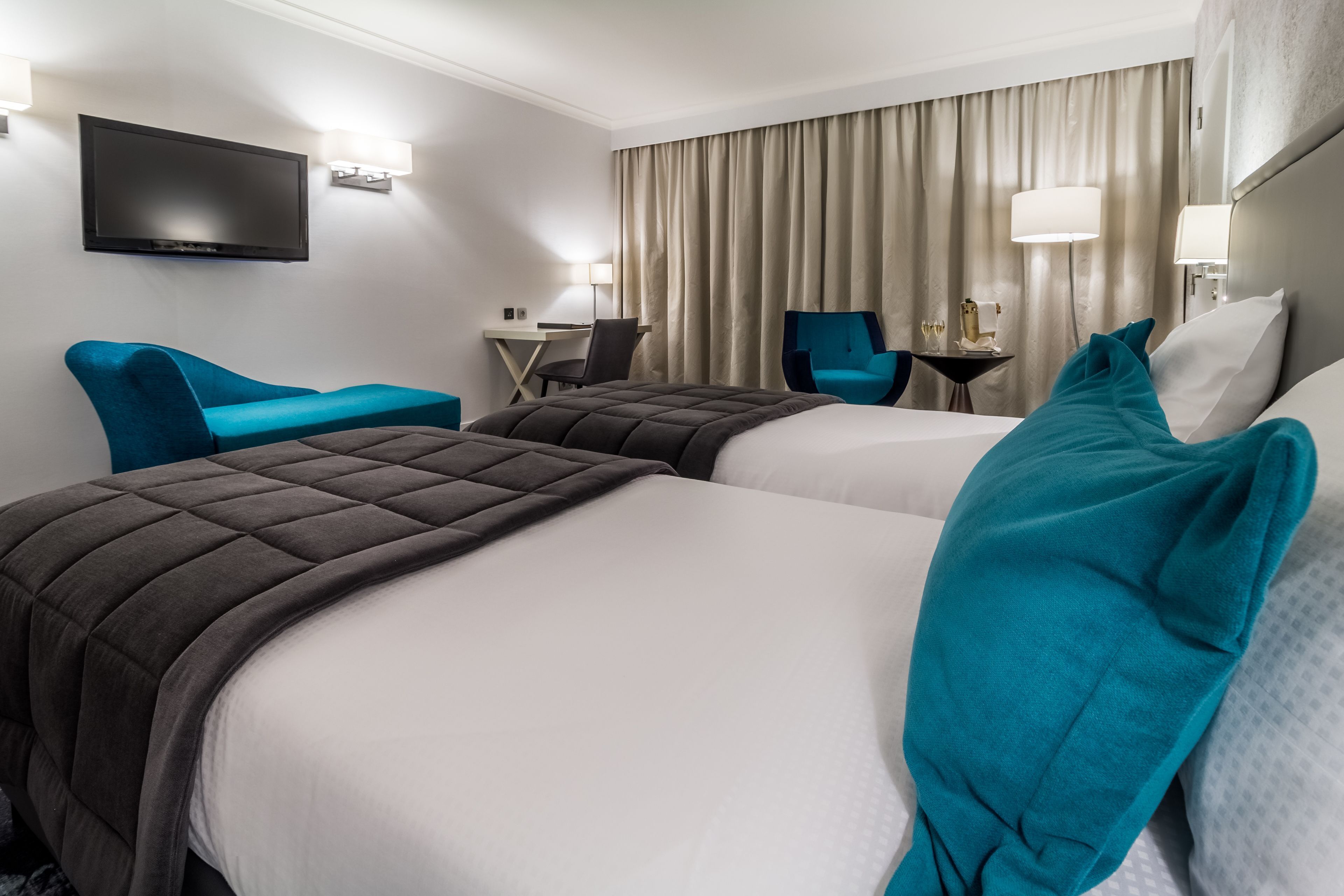 Minibar, in-room safe, desk, blackout curtains