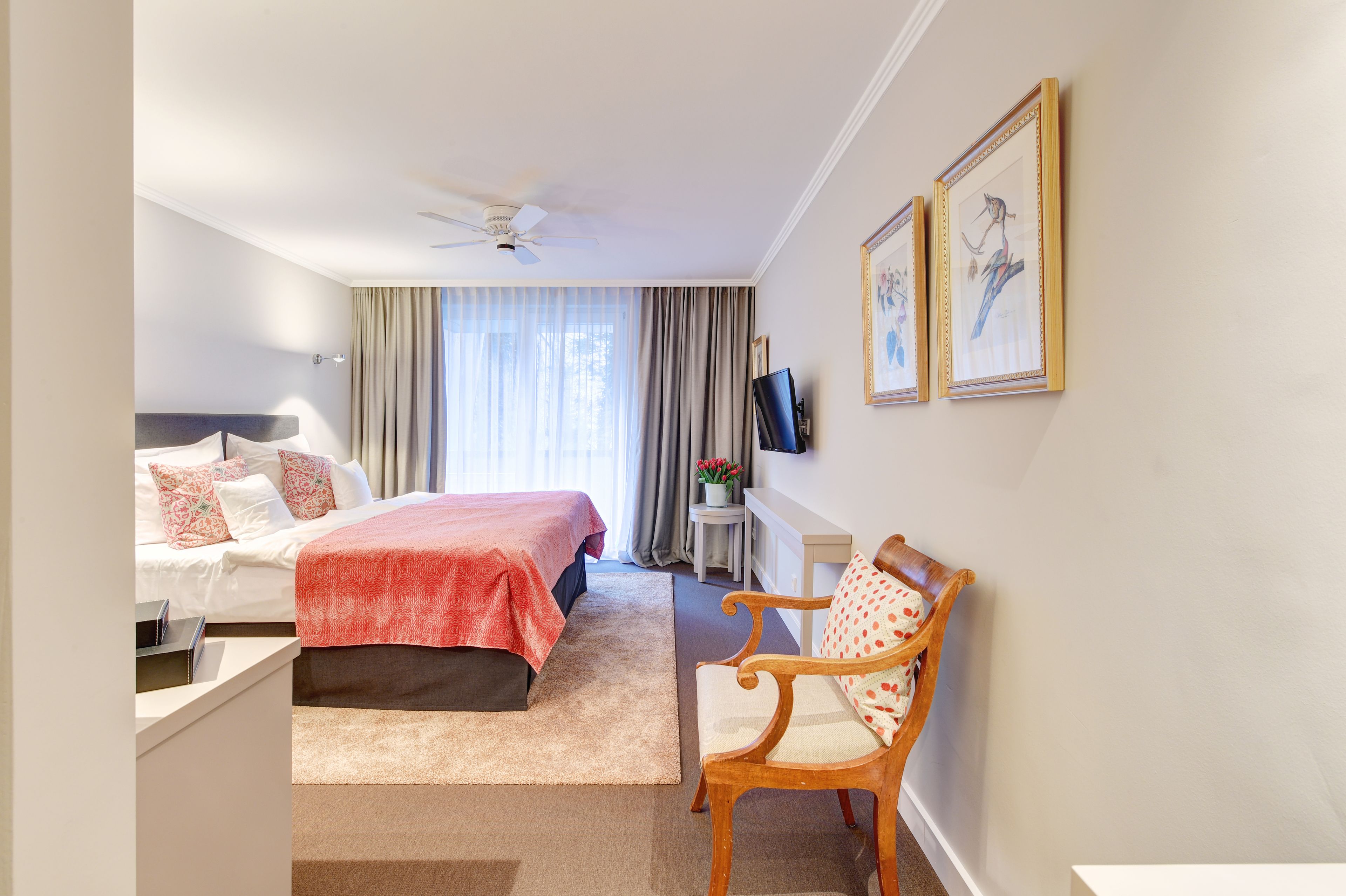 minibar, in-room safe, desk, soundproofing