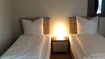 Double Room | Premium bedding, desk, free WiFi, bed sheets