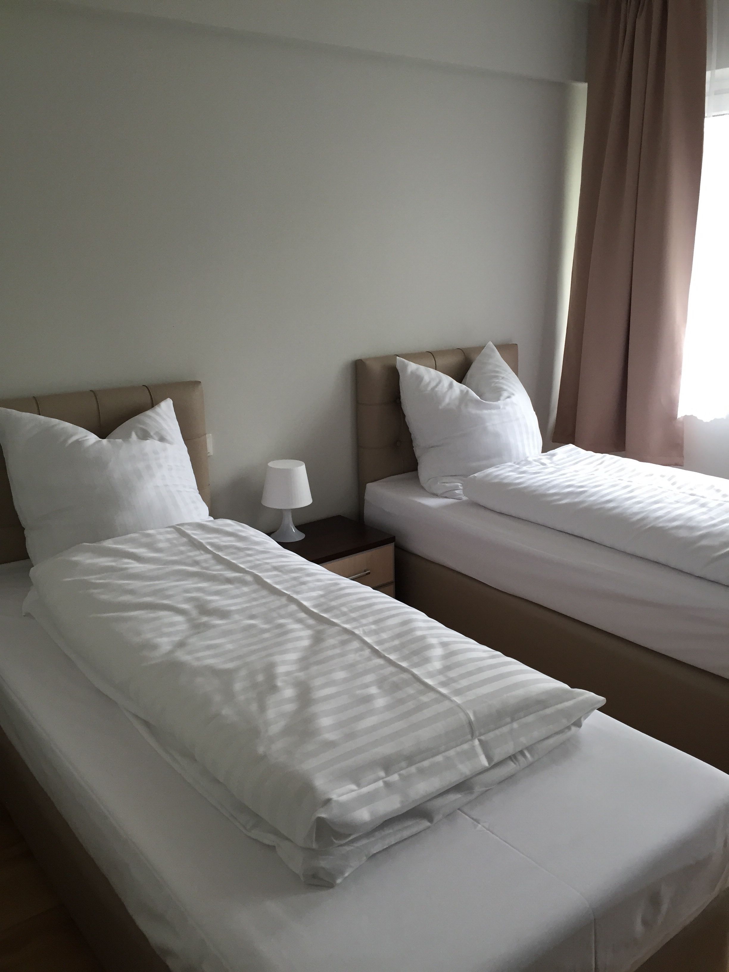 premium bedding, desk, free wifi, bed sheets