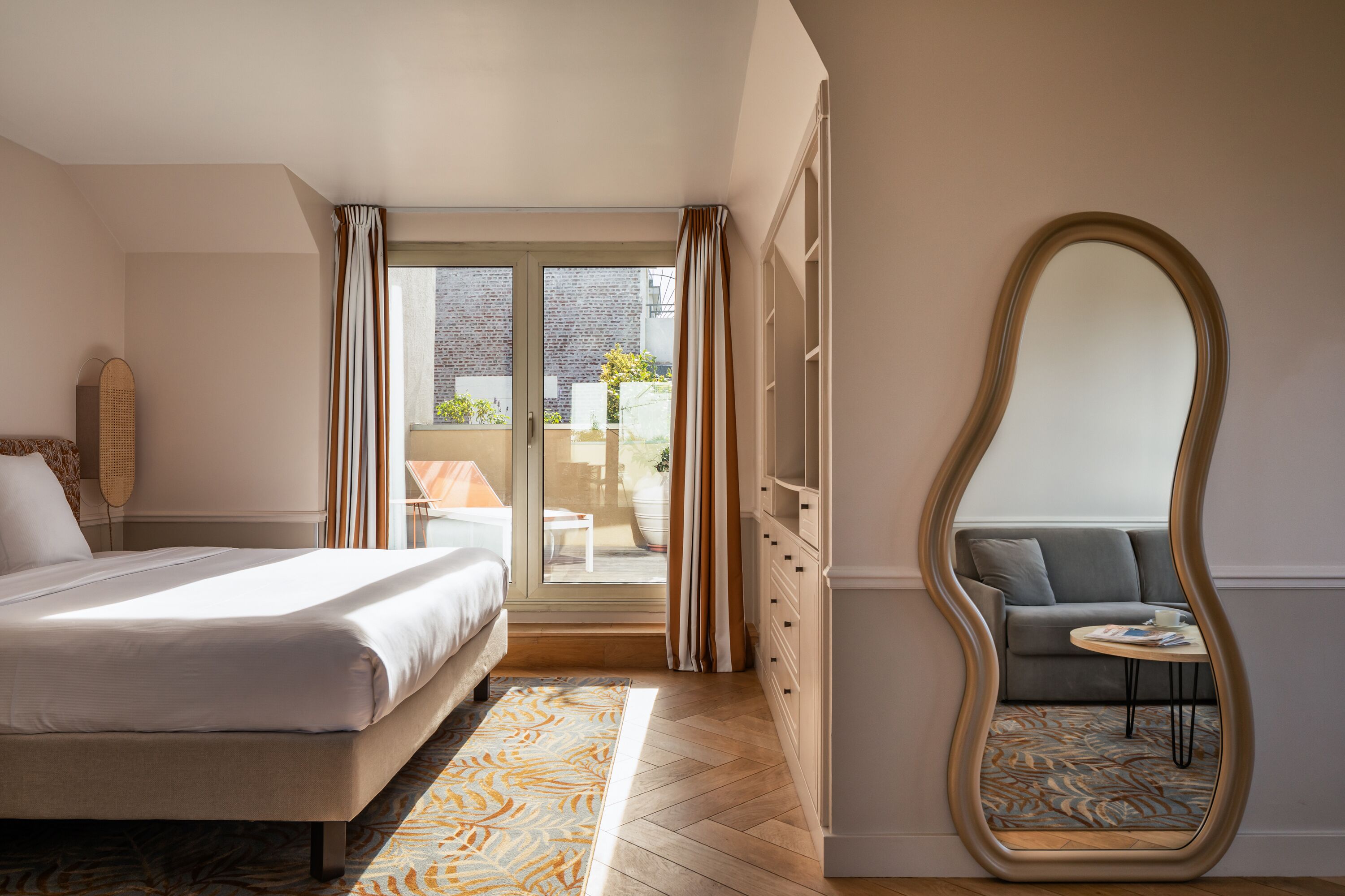 Photo - Royal Garden Champs-Élysées