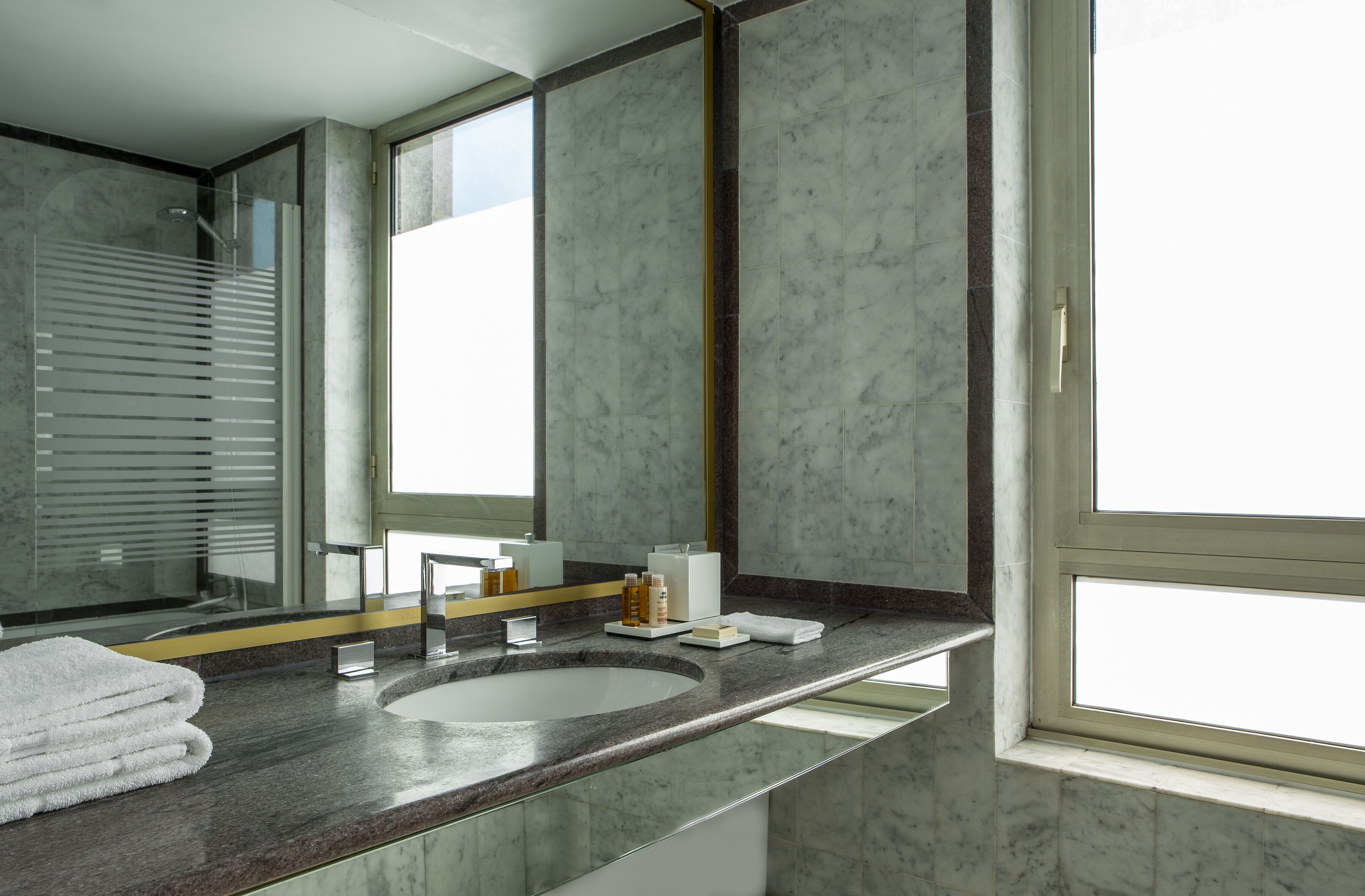 Photo - Royal Garden Champs-Élysées