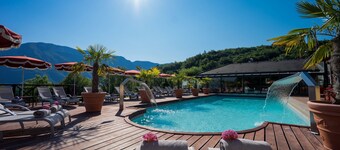 Les Tresoms Lake and Spa Resort