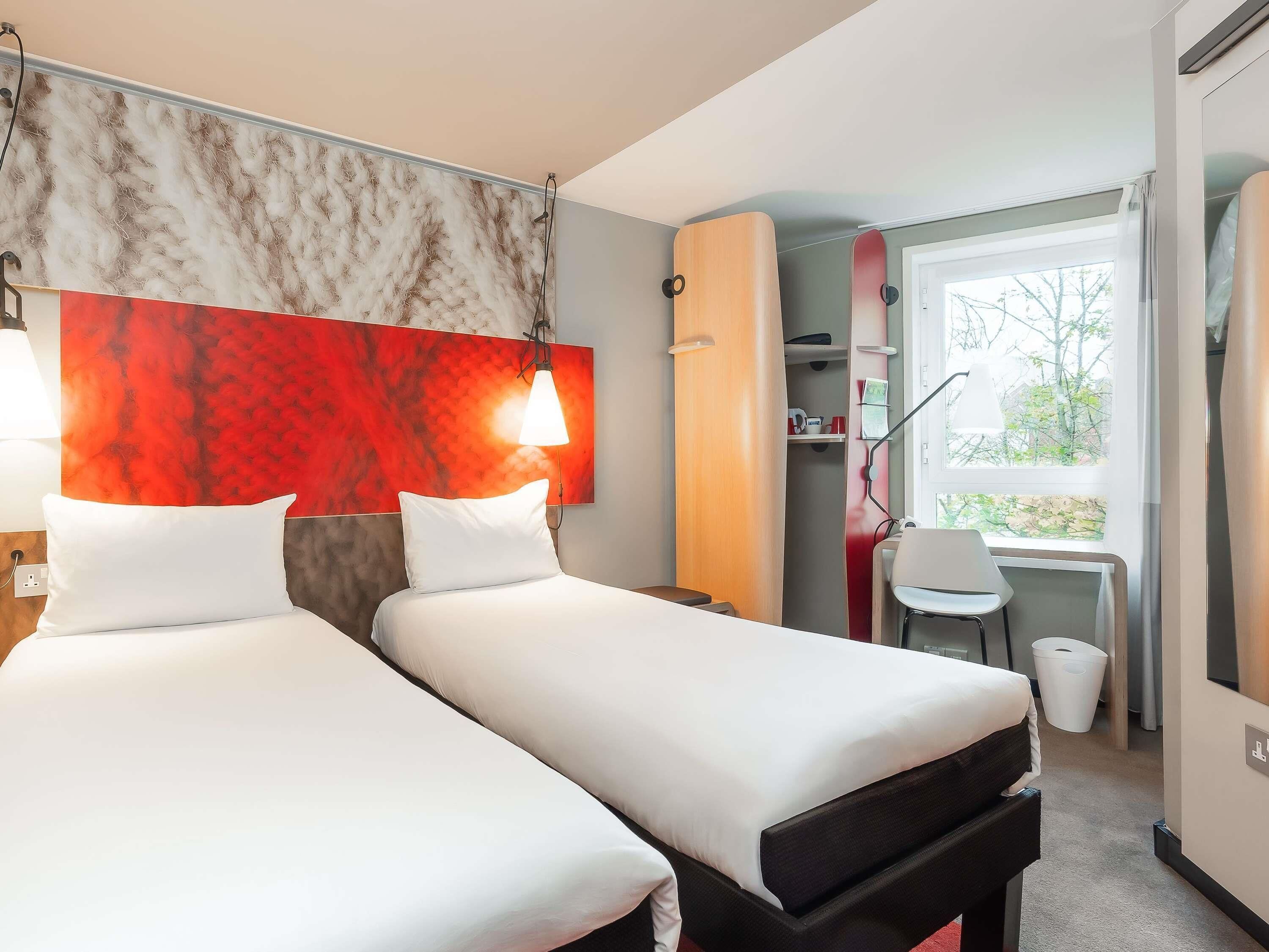 Twin Room, 2 Single Beds (SweetRoom) | Desk, iron/ironing board, free cots/infant beds, free WiFi