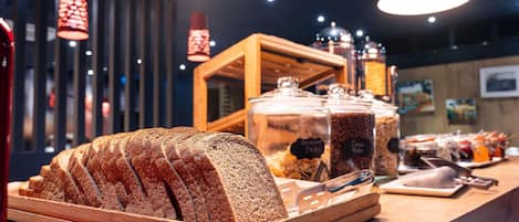 Daily English breakfast (GBP 12 per person)