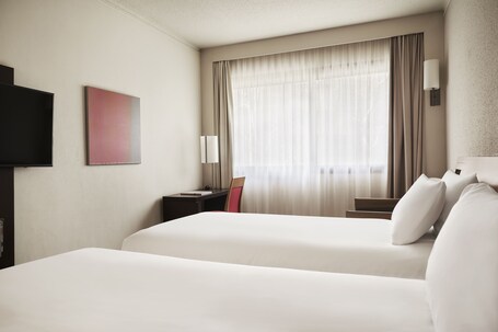Novotel Athenes - Image 49