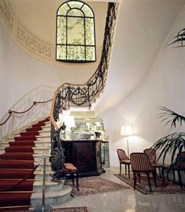 Staircase - Hotel Grand'Italia (Padova)