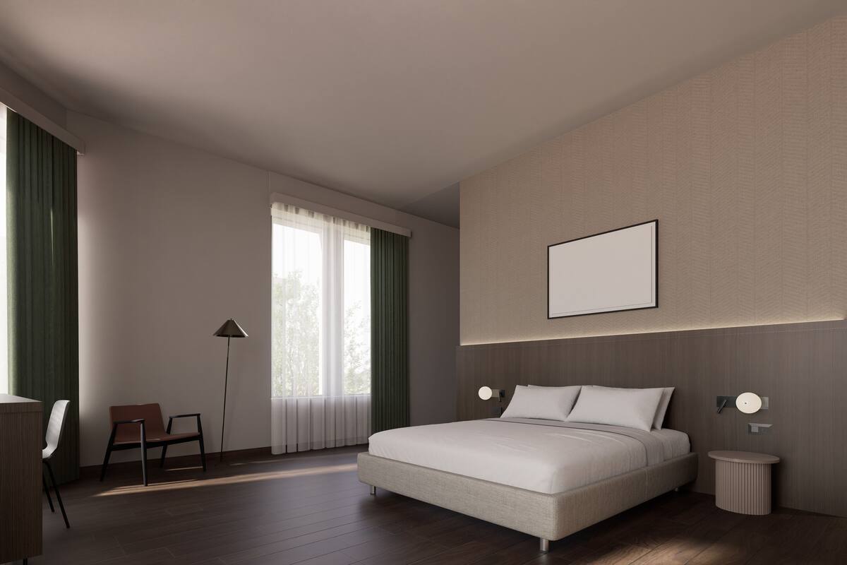 Allergitestet sengetøy, minibar, safe på rommet og skrivebord