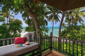 Deluxe Sea View Balcony | 3 phòng ngủ, bộ đồ giường cao cấp, minibar, két bảo mật tại phòng 