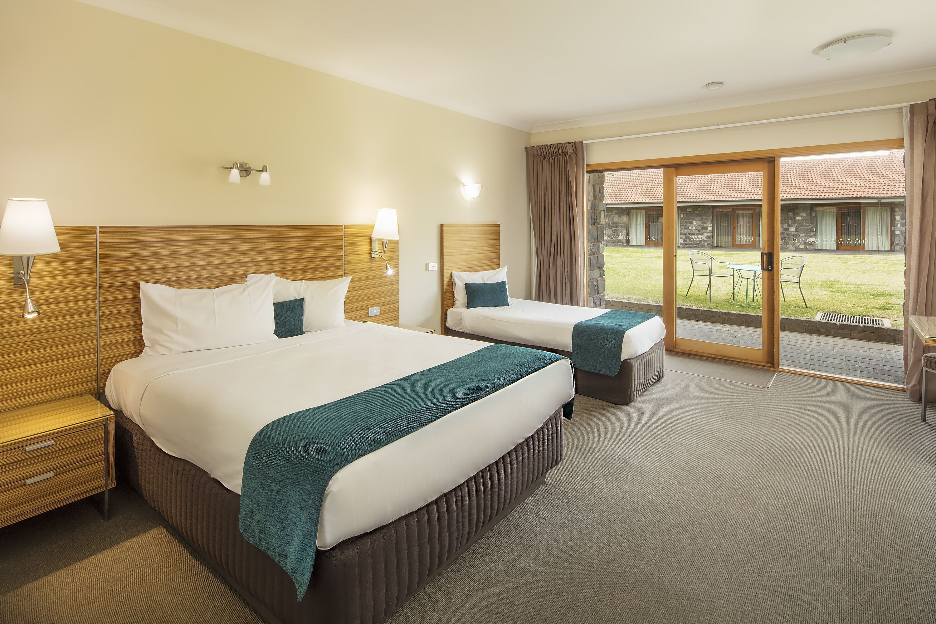 Minibar, desk, laptop workspace, soundproofing