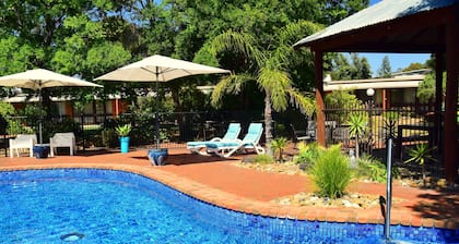River Country Inn