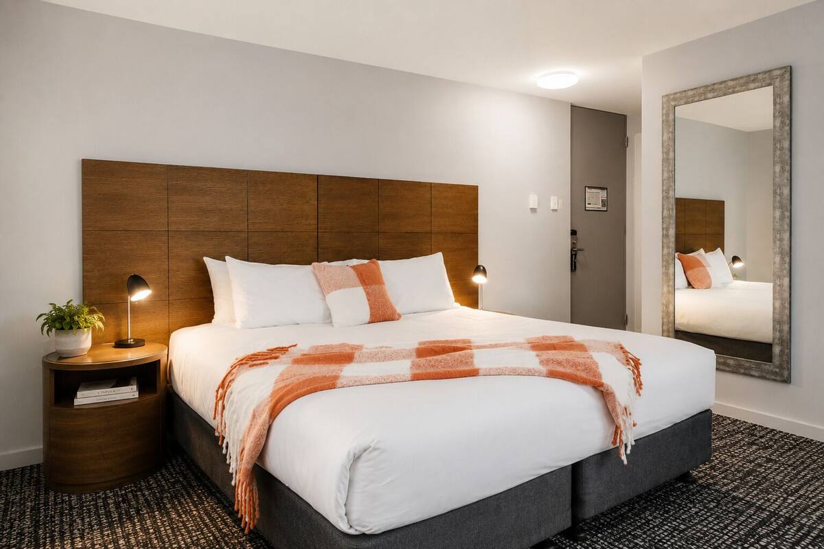 Superior Studio Apartment | Desk, blackout drapes, soundproofing, iron/ironing board