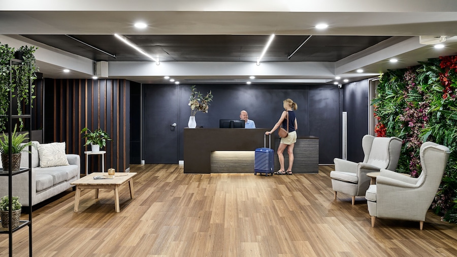 Punthill Spring Hill