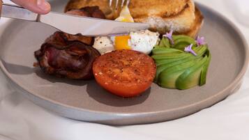 Daily cooked-to-order breakfast for a fee