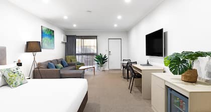 Presidential Motel