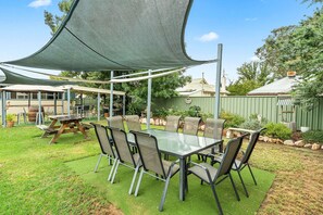 Outdoor dining - Comfort Inn Benalla (Benalla)
