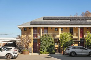 Exterior - Bendigo Central Deborah (Bendigo)