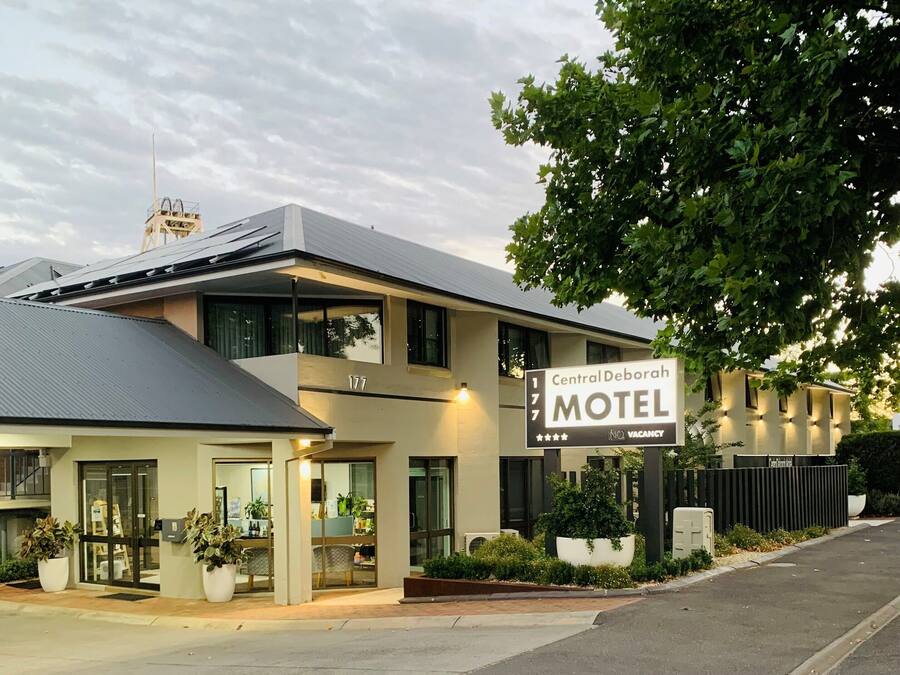 Fachada da propriedade