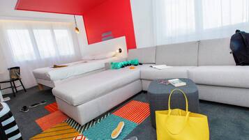 Family Suite, 1 Double Bed with Sofa bed (Standard) | Premium bedding, desk, soundproofing, iron/ironing board
