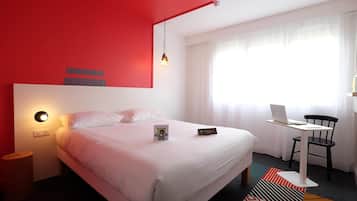 Standard Double Room, 1 Double Bed | Premium bedding, desk, soundproofing, iron/ironing board