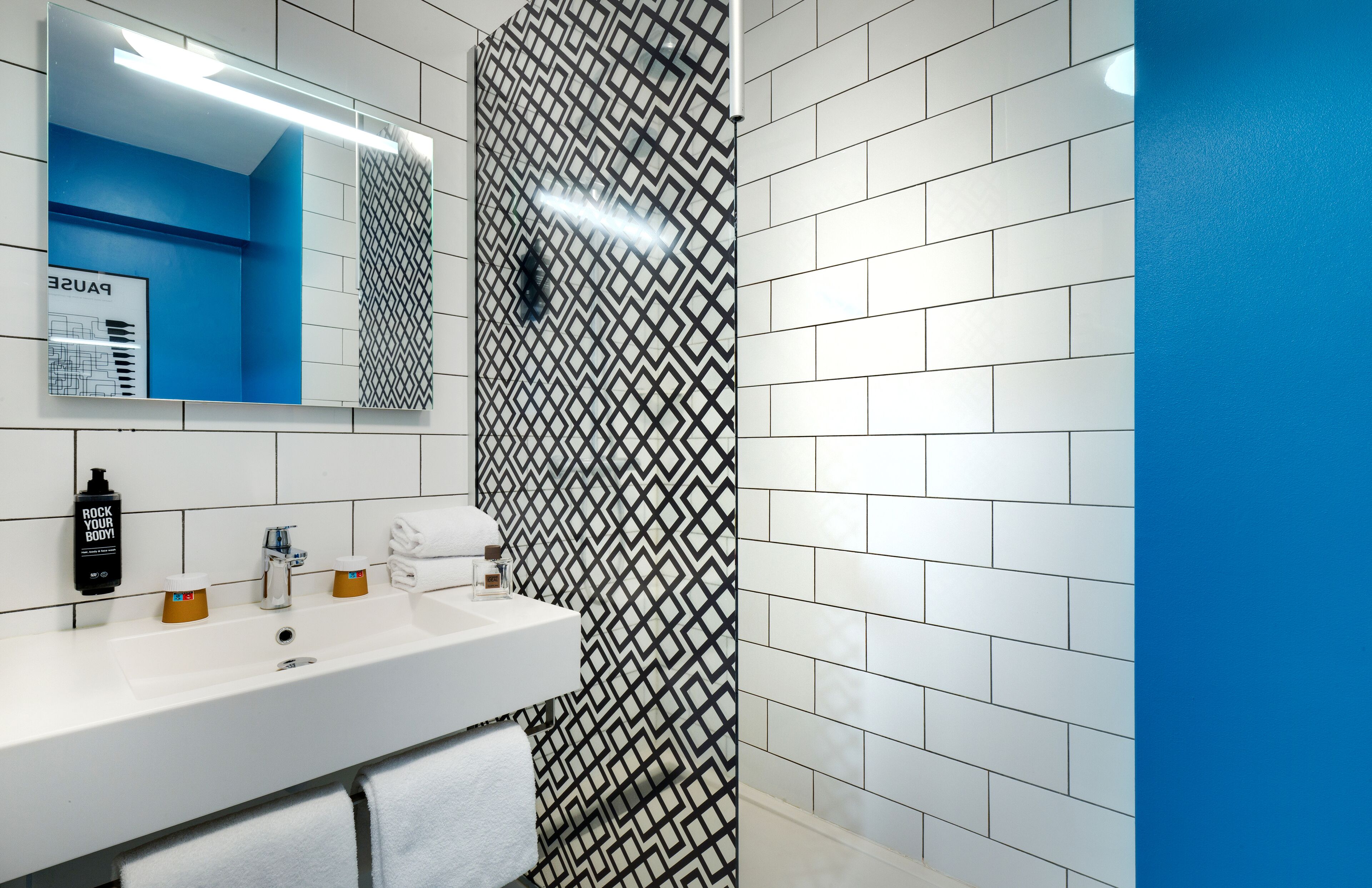 standard double room, 1 double bed | bathroom | eco-friendly toiletries, hair dryer, towels