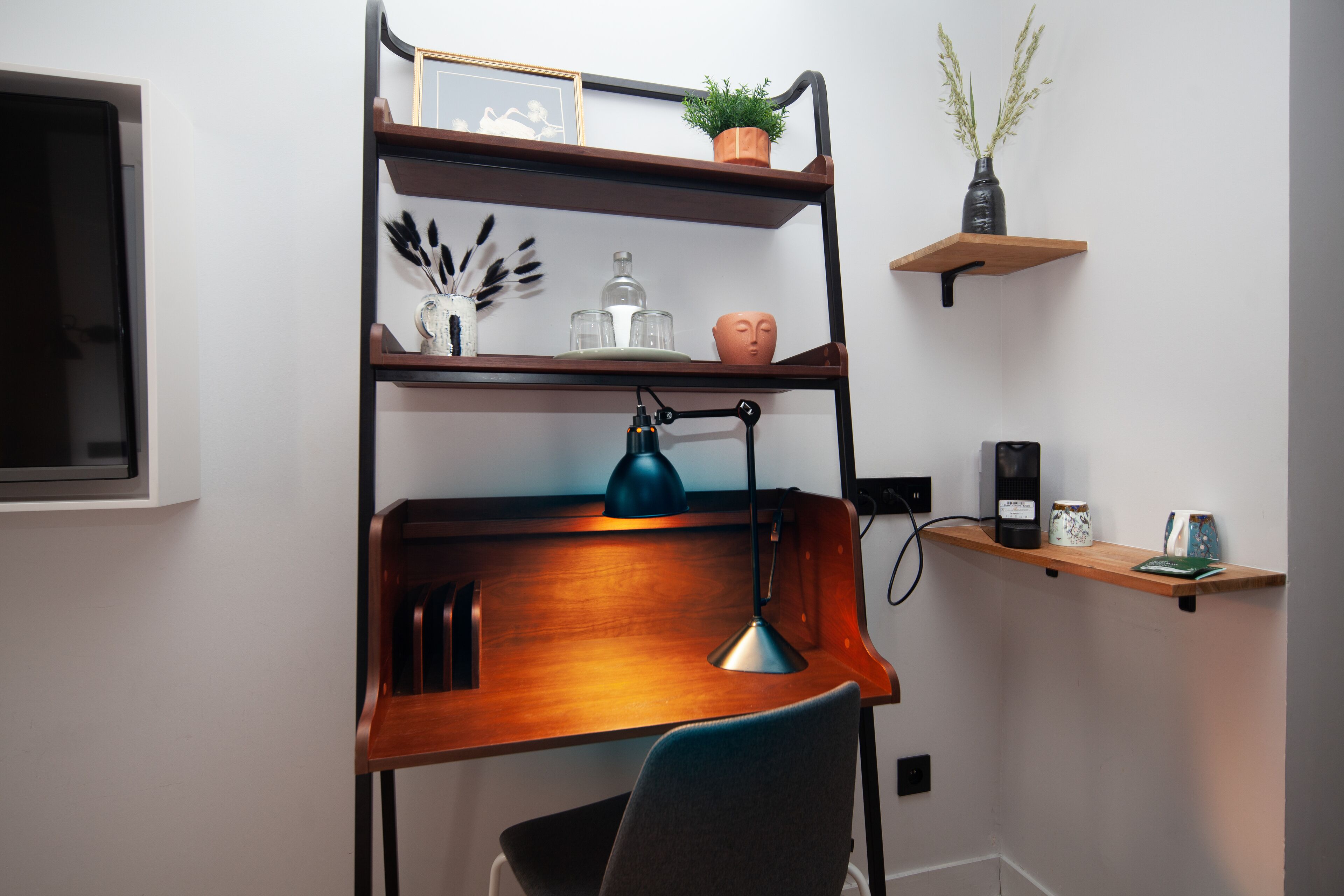 superior double room | minibar, in-room safe, desk, soundproofing