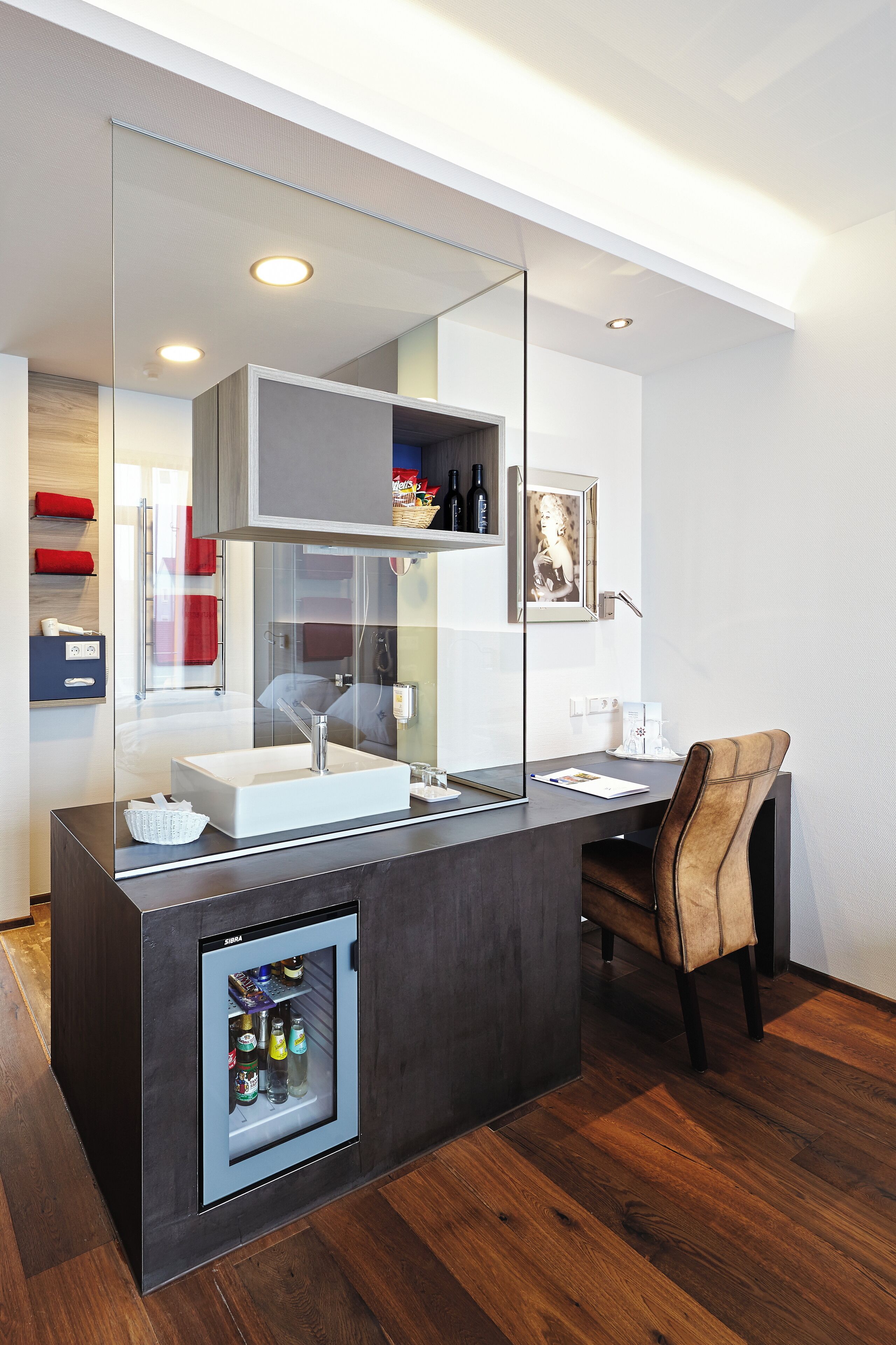 doppelzimmer premium plus | 1 bedroom, hypo-allergenic bedding, minibar, in-room safe