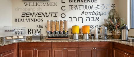 Desayuno continental incluido todos los días