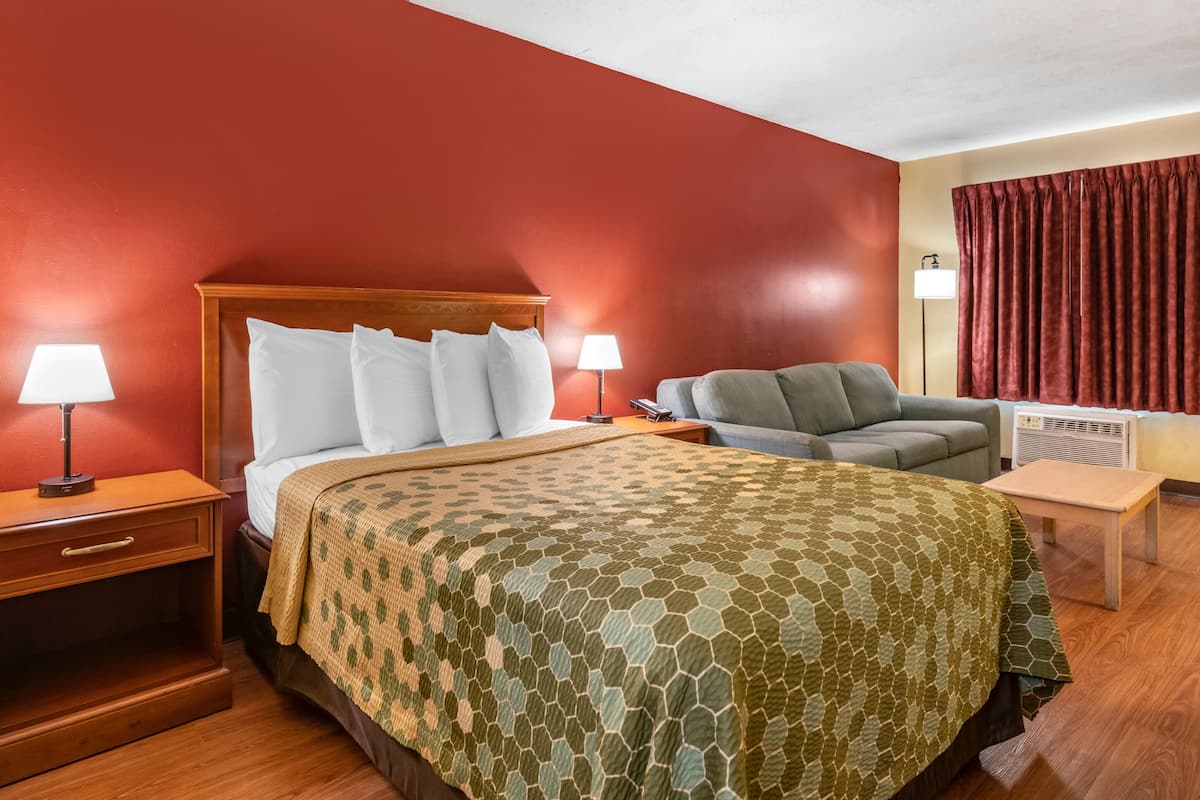 Double Room, Non Smoking | In-room safe, desk, blackout drapes, iron/ironing board