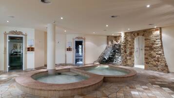 Sauna, Turkish bath, body treatments, aromatherapy, body wraps