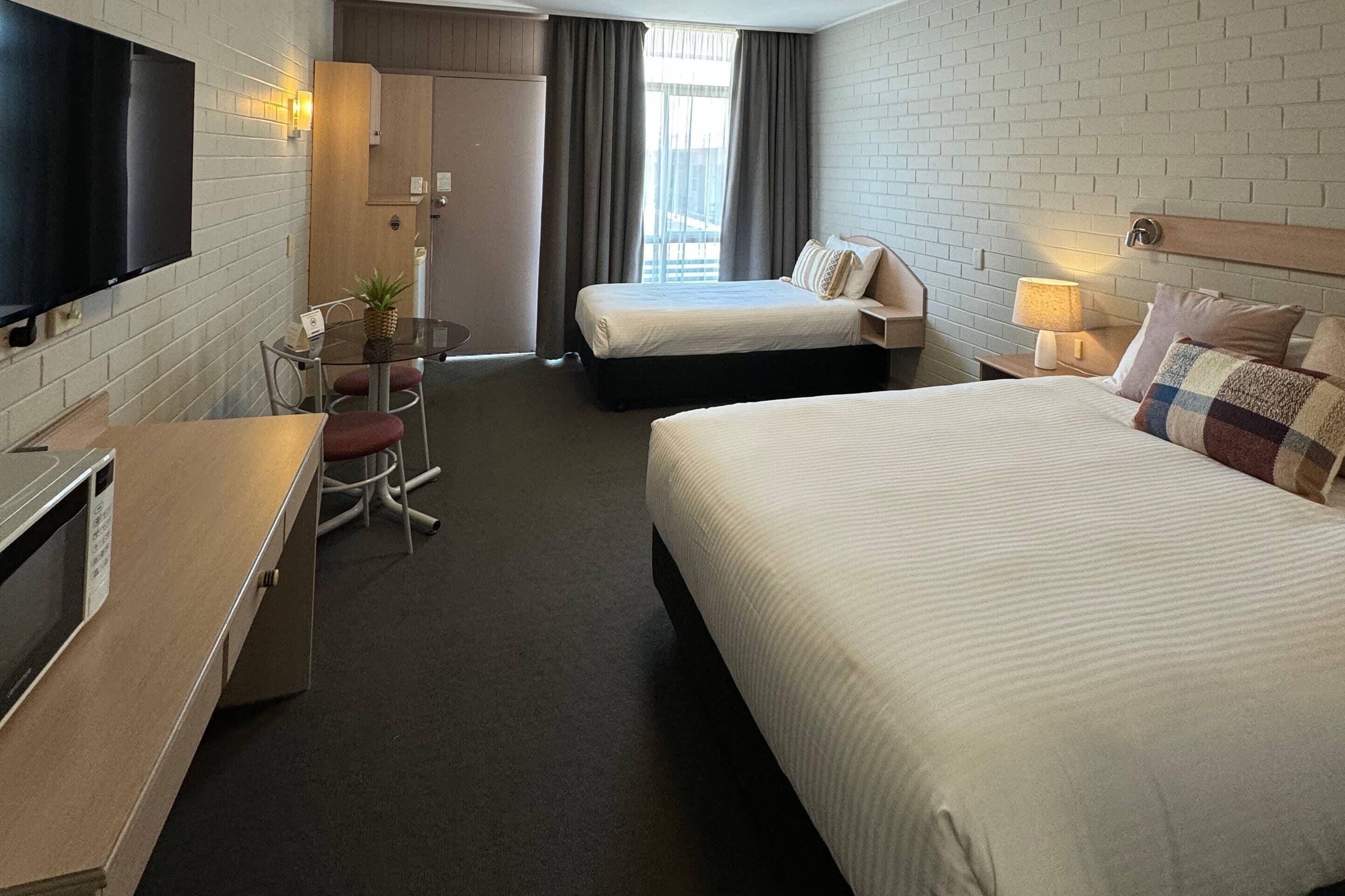 客房, 非吸煙房 (Courtyard Twin) | 高級寢具、遮光布/窗簾、熨斗/熨衣板、免費無線上網