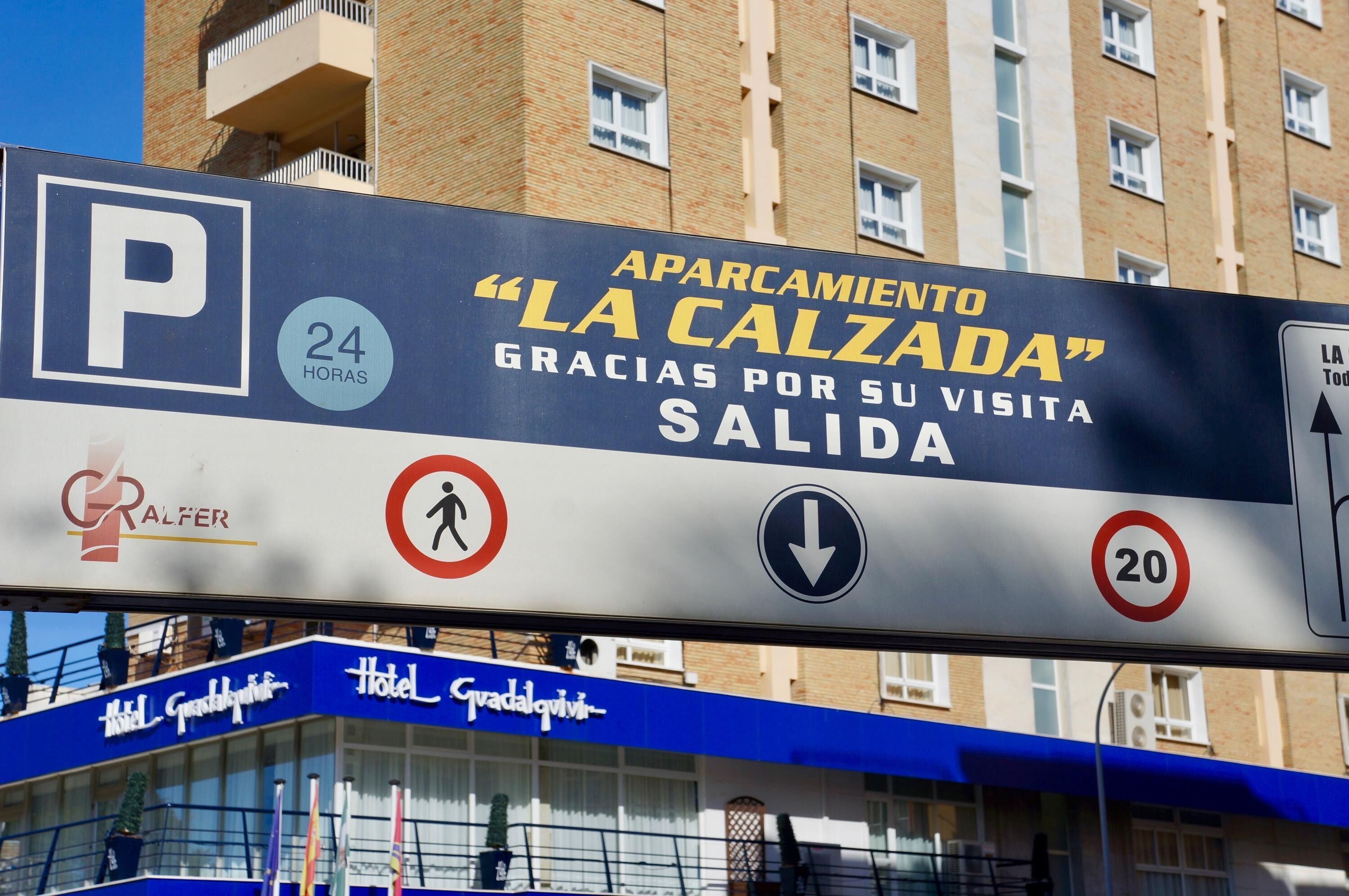 self-parking (surcharge) 18.35 per day