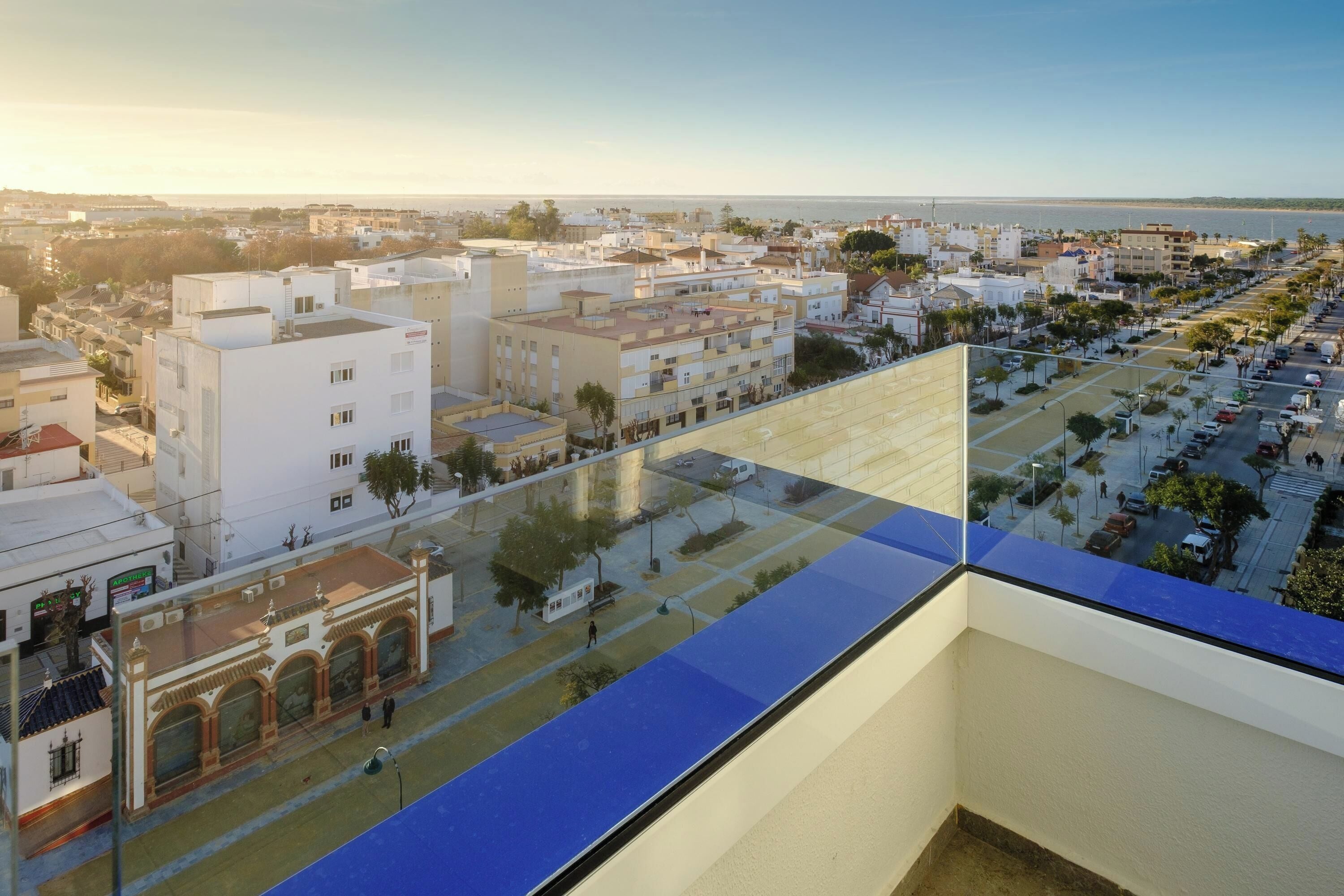 Kahden hengen huone, terassi | Tallelokero huoneessa, ilmainen Wi-Fi, vuodevaatteet