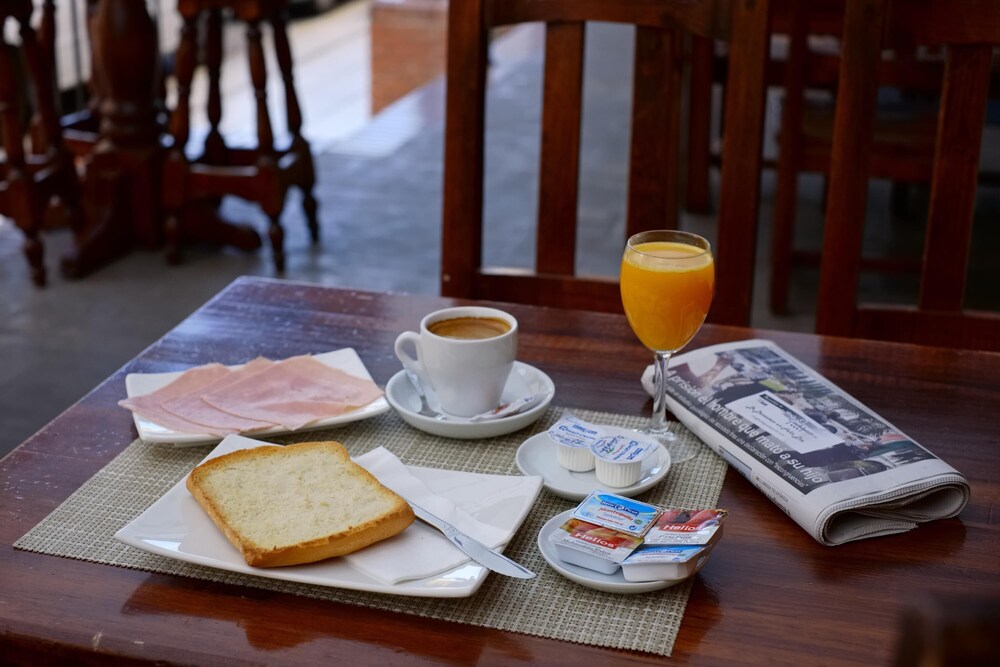 Hotel Guadalquivir by null