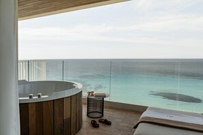 View from room - Villa Le Blanc, a Gran Meliá Hotel - The Leading Hotels of the World (Es Migjorn Gran)