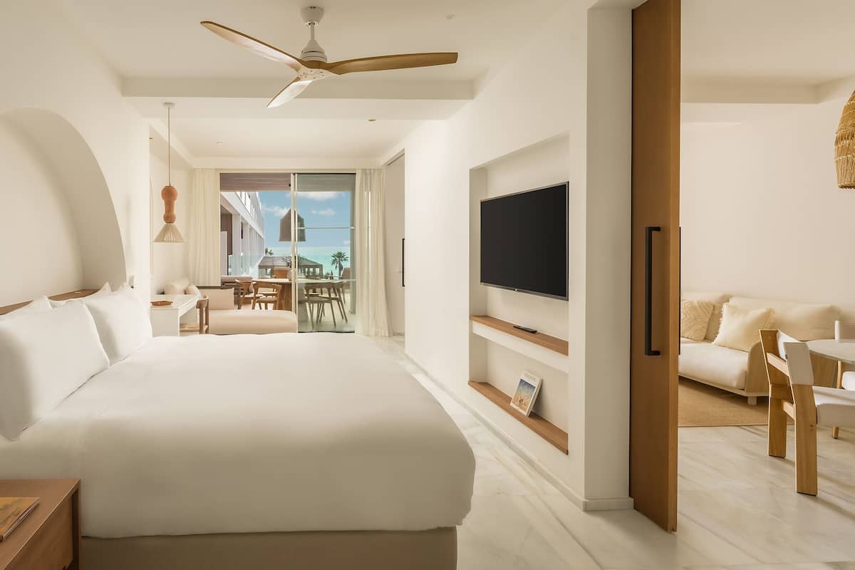 1 bilik tidur, peralatan tempat tidur premium, bar mini