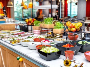 Daily buffet breakfast for a fee - ibis Styles Szczecin Stare Miasto (Szczecin)